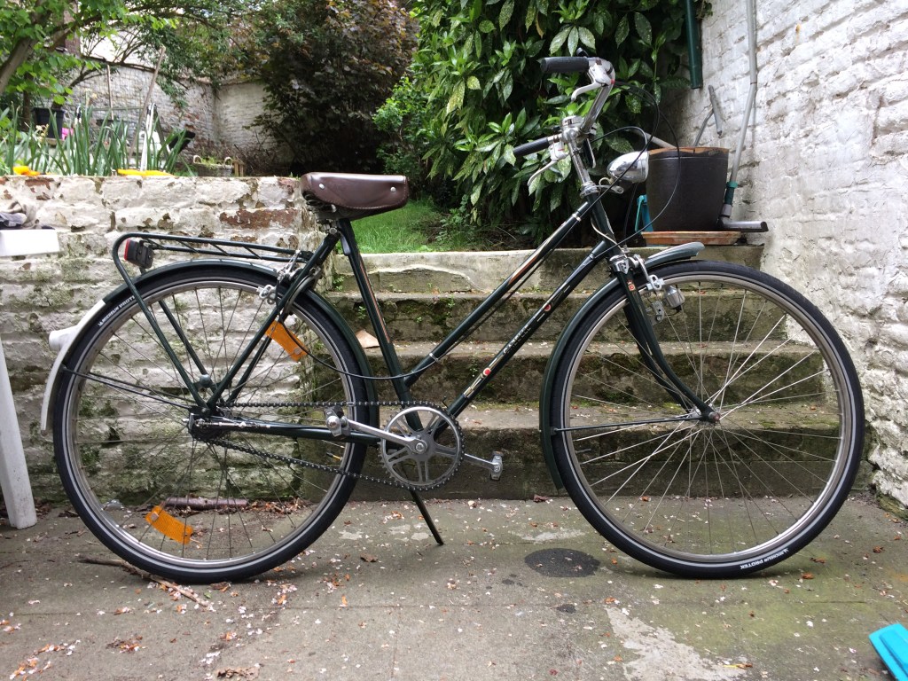 Vélo femme / Gazelle / T&nbsp;52